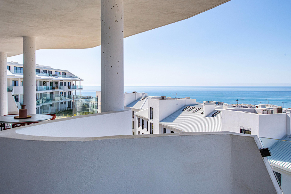 3 Bed Apartment for sale in Fuengirola Costa Del Sol, Málaga, Spain