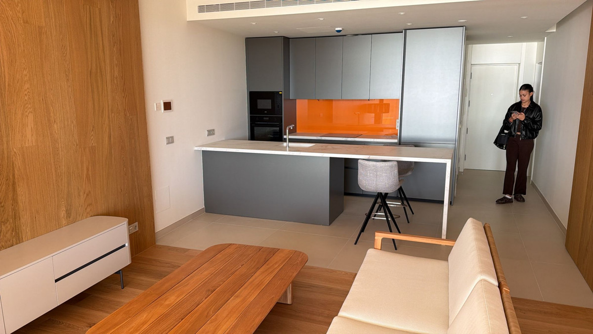 2 Bed Apartment for sale in Fuengirola Costa Del Sol, Málaga, Spain