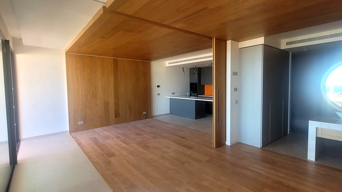 2 Bed Apartment for sale in Fuengirola Costa Del Sol, Málaga, Spain