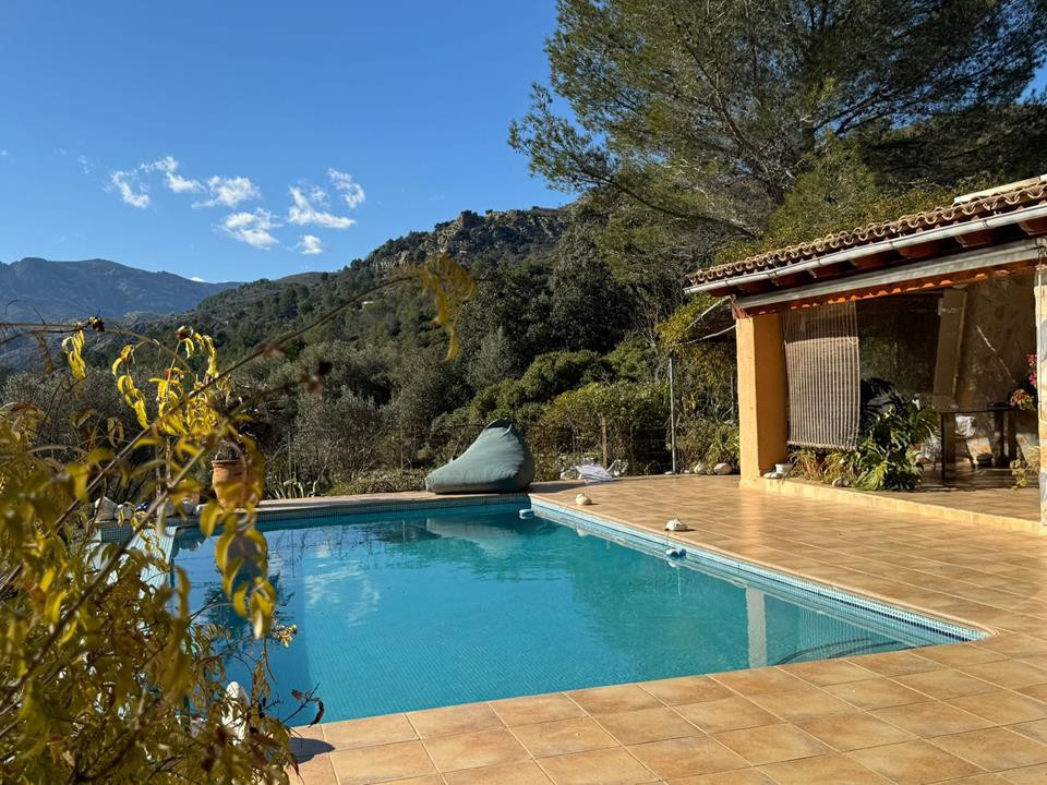 Se vende Finca - Cortijo de 4 dormitorios en Costa Blanca, Alicante, España