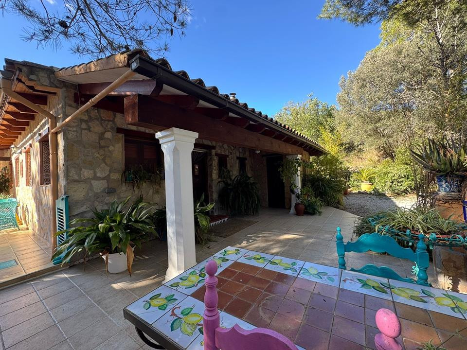 Se vende Finca - Cortijo de 4 dormitorios en Costa Blanca, Alicante, España