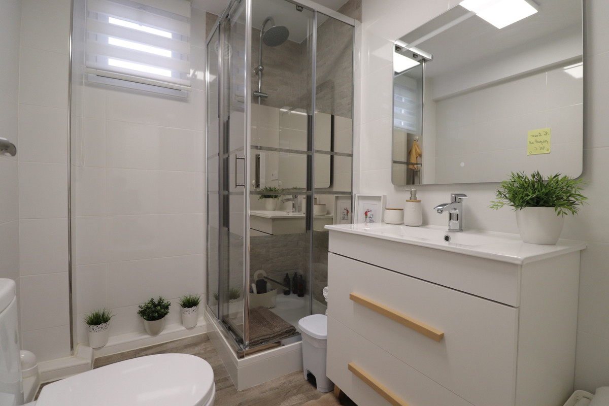 4 Bed Townhouse for sale in Villamartin Costa Blanca, Alicante, Spain