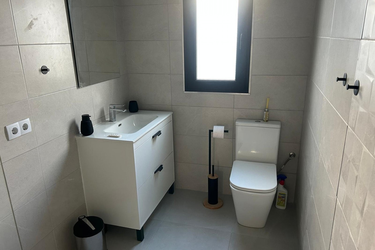 Se vende Adosada de 3 dormitorios en Costa Blanca, Alicante, España