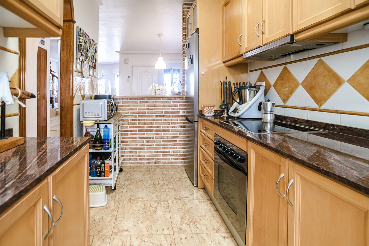 Se vende Villa - Chalet de 2 dormitorios en Costa Blanca, Alicante, España