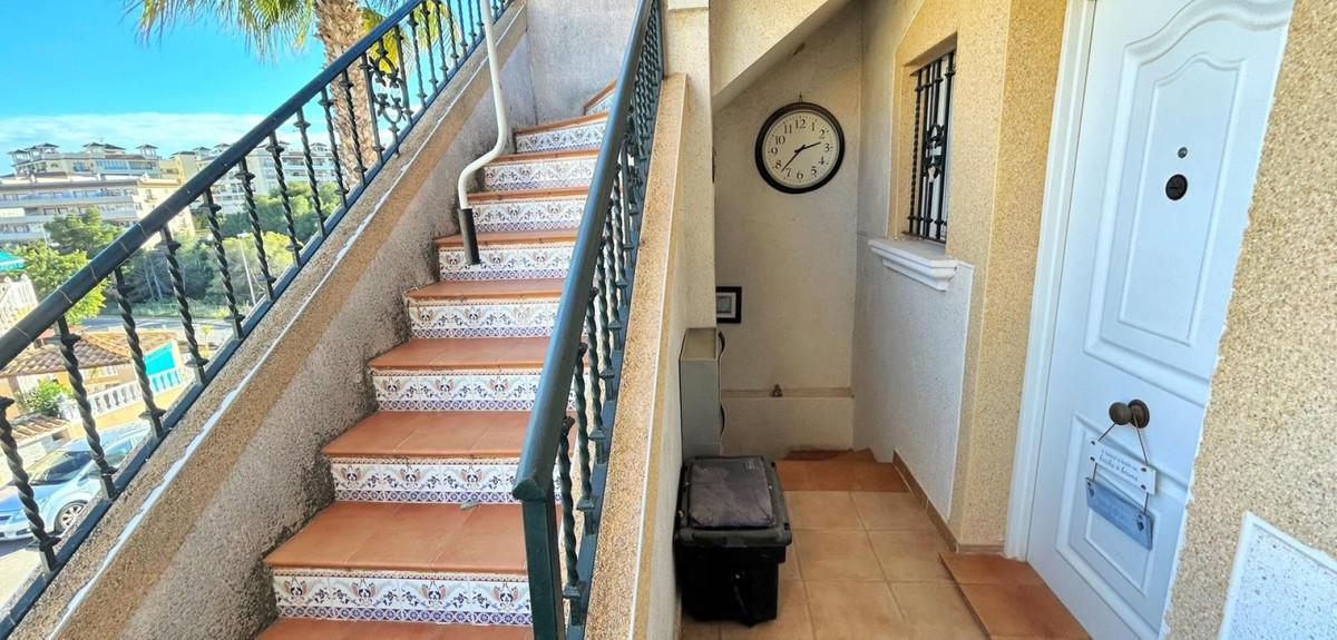 Se vende Adosada de 4 dormitorios en Costa Blanca, Alicante, España