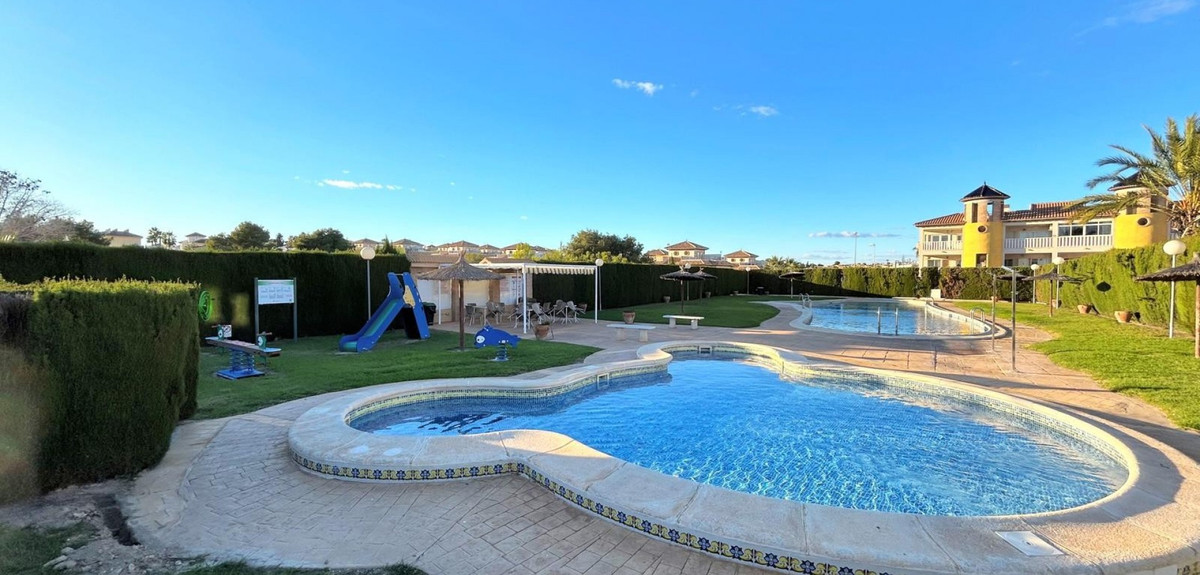 Se vende Adosada de 4 dormitorios en Costa Blanca, Alicante, España