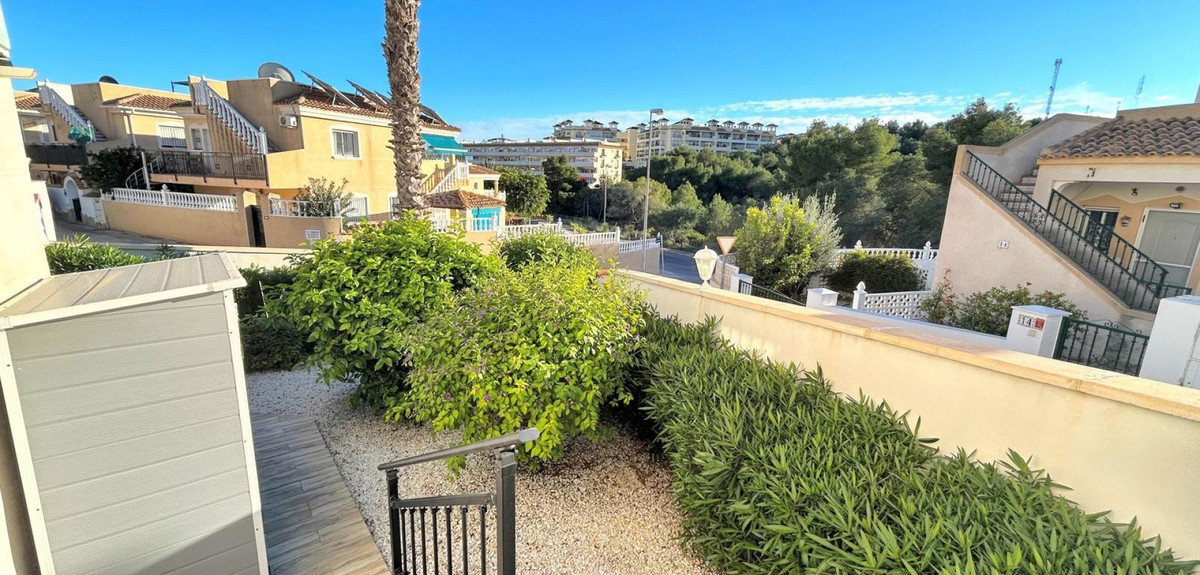 Se vende Adosada de 4 dormitorios en Costa Blanca, Alicante, España