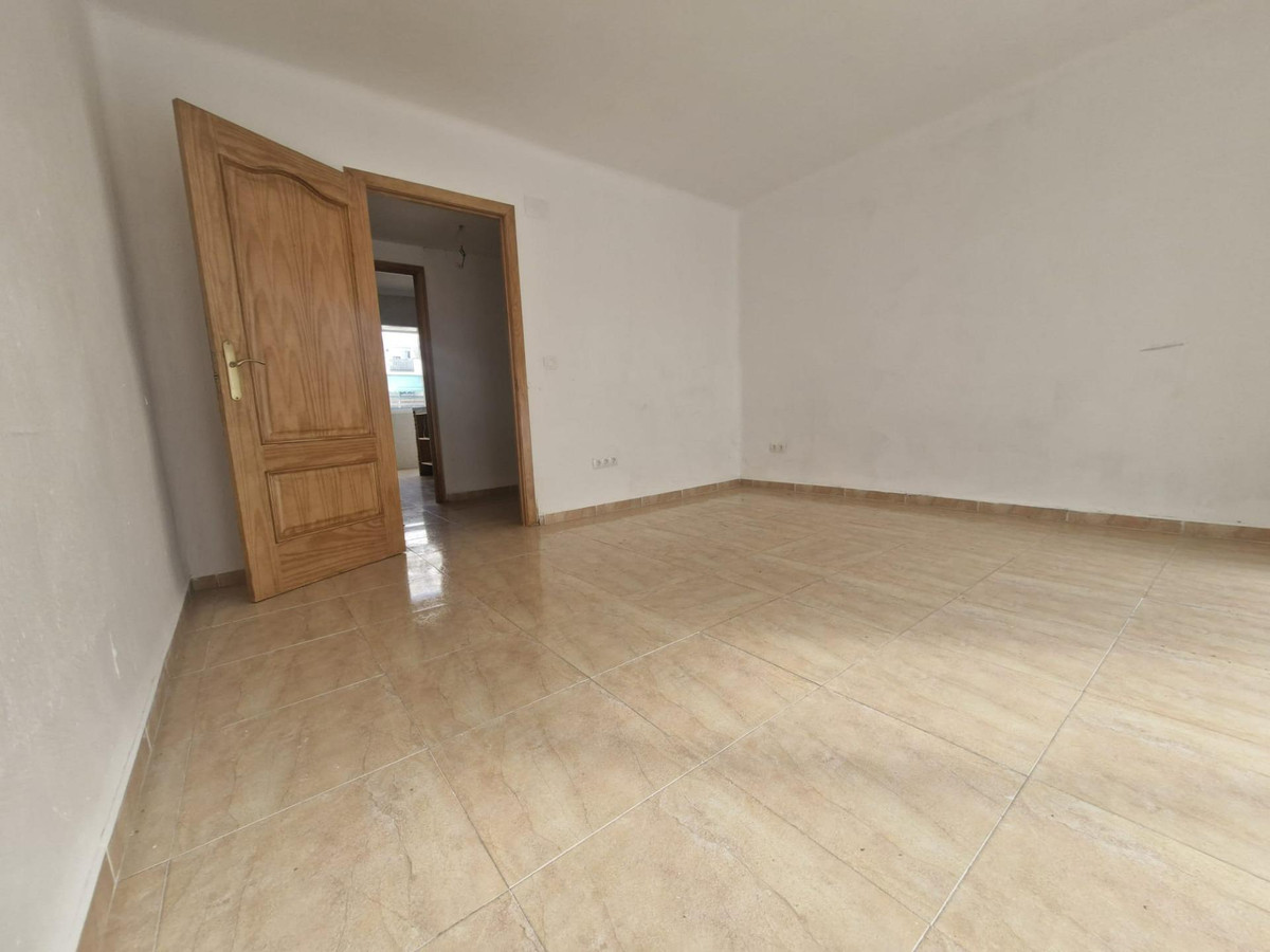 3 Bed Apartment for sale in Torremolinos Costa Del Sol, Málaga, Spain