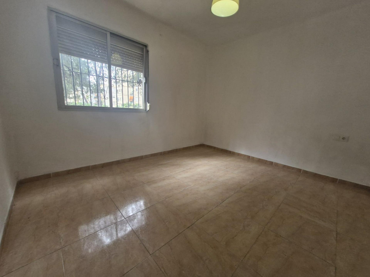 3 Bed Apartment for sale in Torremolinos Costa Del Sol, Málaga, Spain