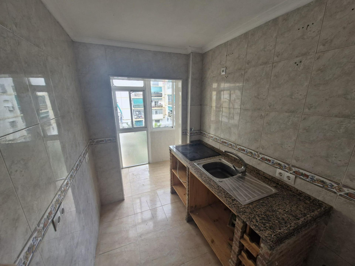 3 Bed Apartment for sale in Torremolinos Costa Del Sol, Málaga, Spain
