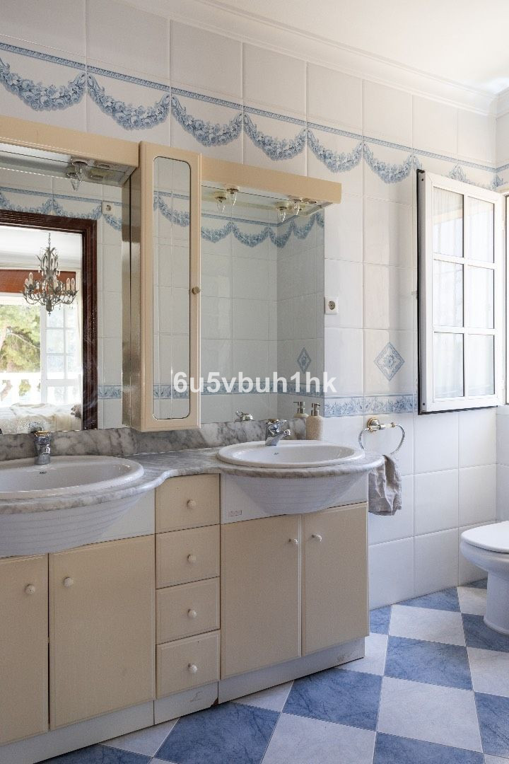 3 Bed Townhouse for sale in El Coto Costa Del Sol, Málaga, Spain