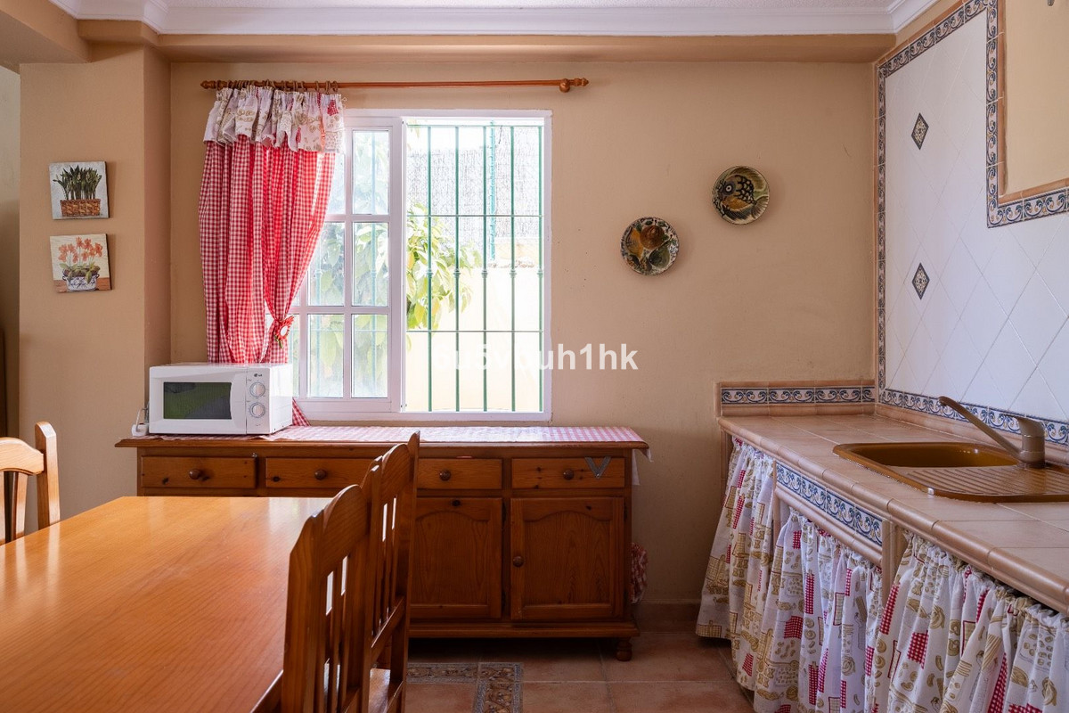 3 Bed Townhouse for sale in El Coto Costa Del Sol, Málaga, Spain