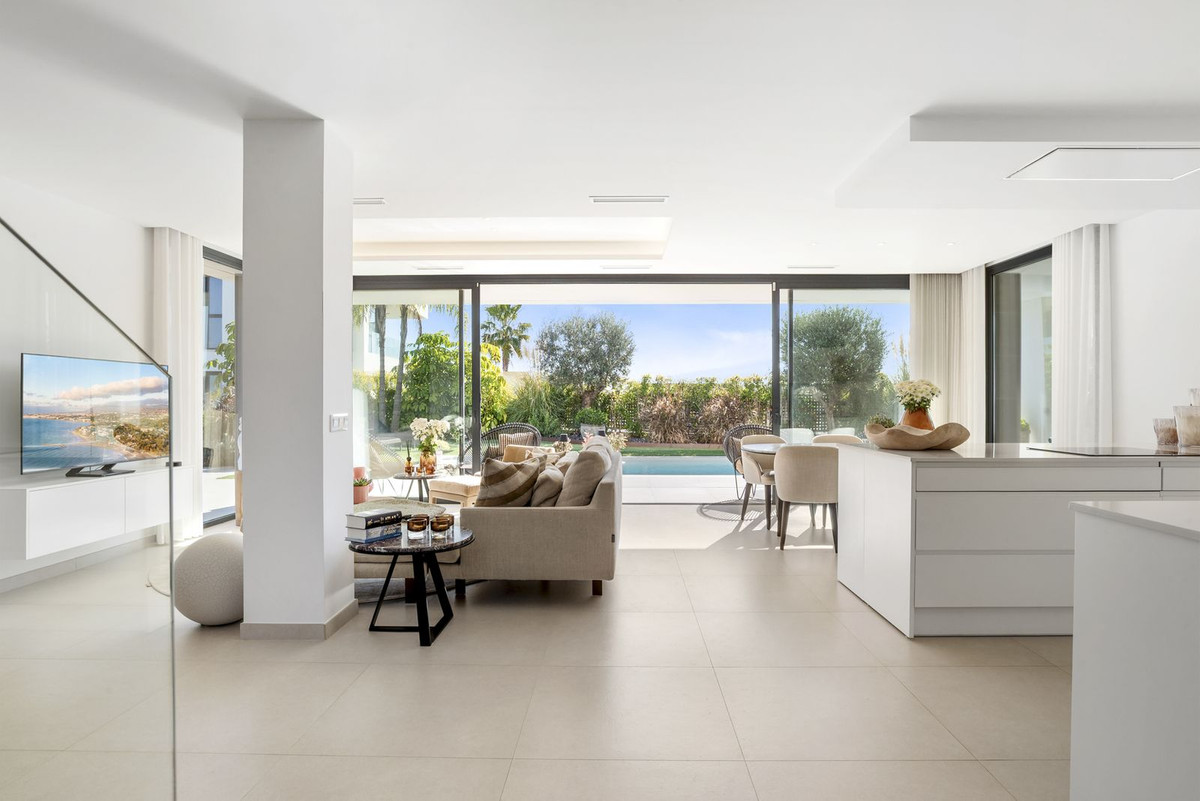 3 Bed Townhouse for sale in Manilva Costa Del Sol, Málaga, Spain