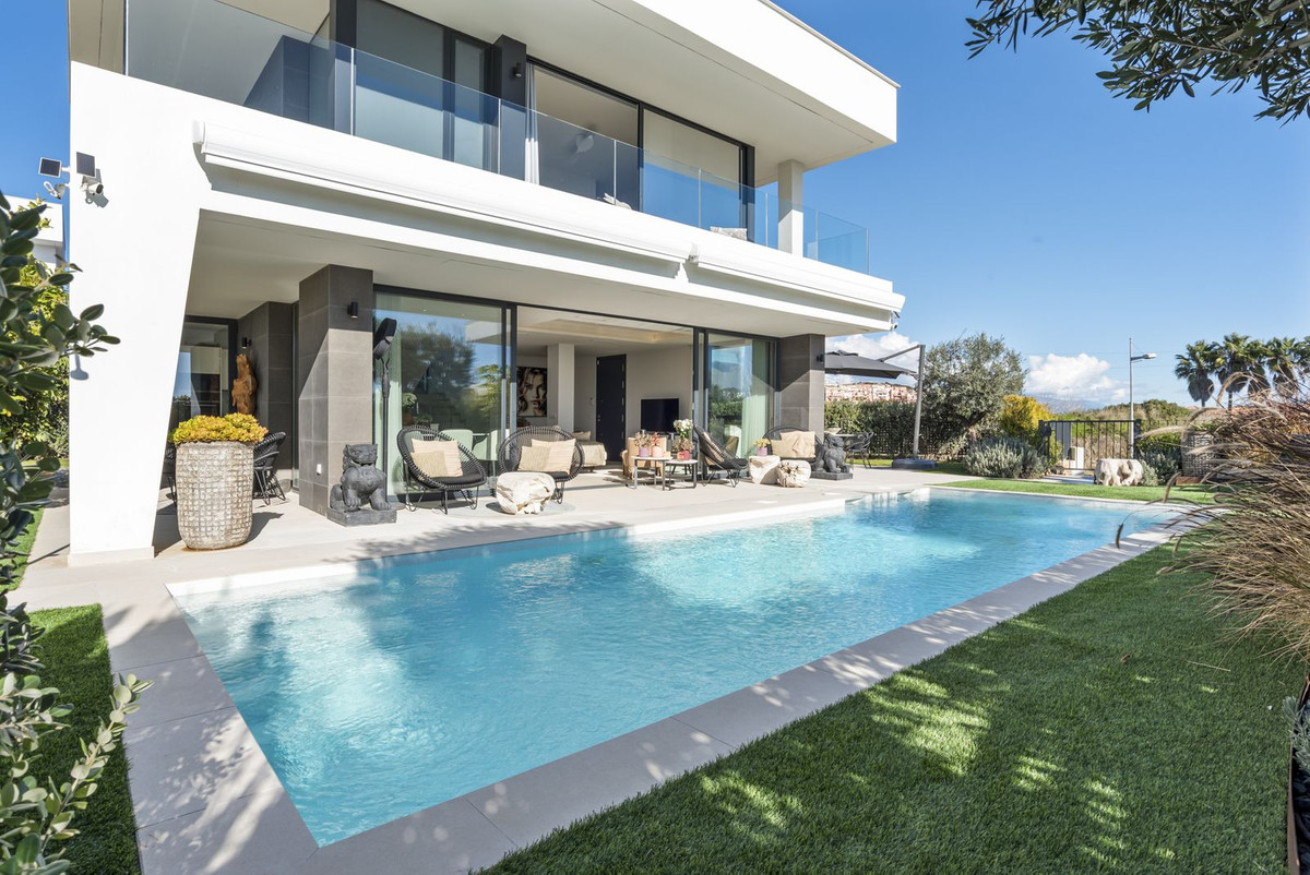3 Bed Townhouse for sale in Manilva Costa Del Sol, Málaga, Spain