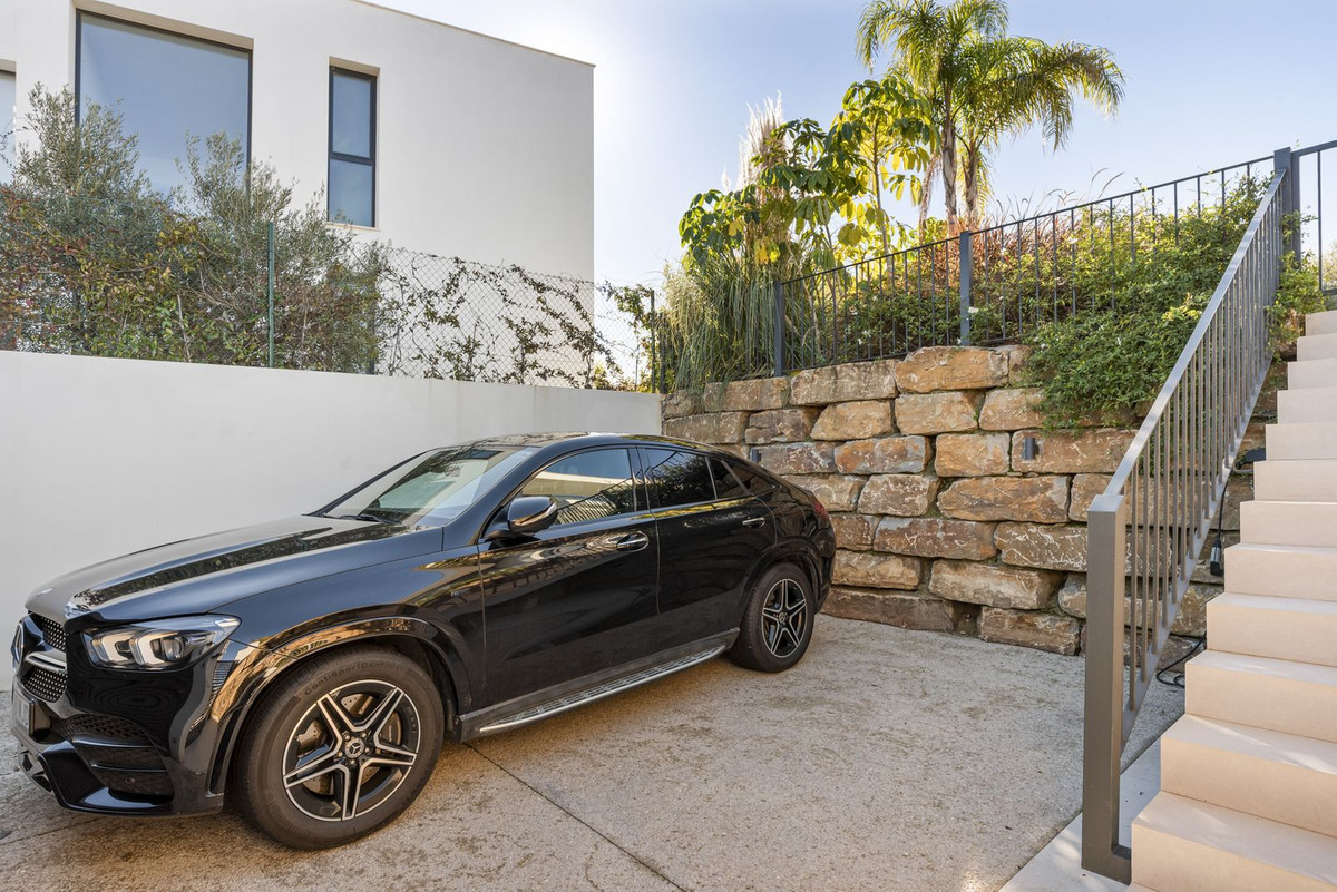 3 Bed Townhouse for sale in Manilva Costa Del Sol, Málaga, Spain