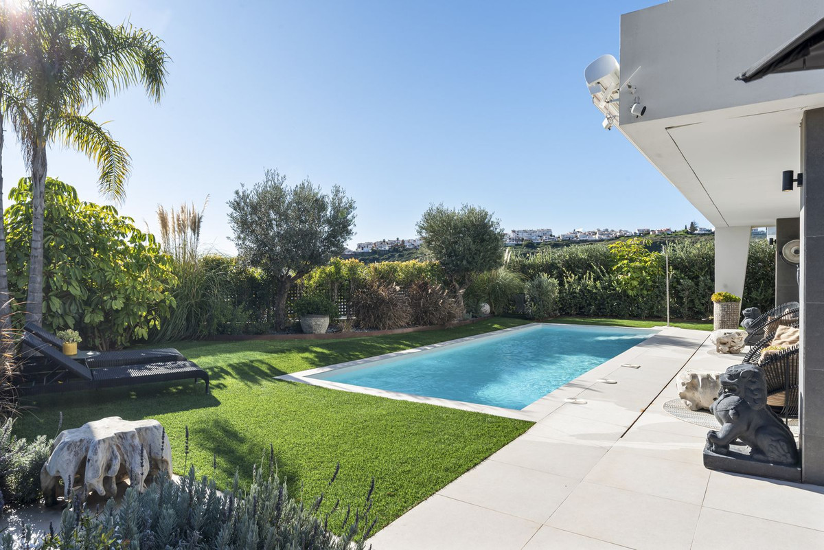 3 Bed Townhouse for sale in Manilva Costa Del Sol, Málaga, Spain