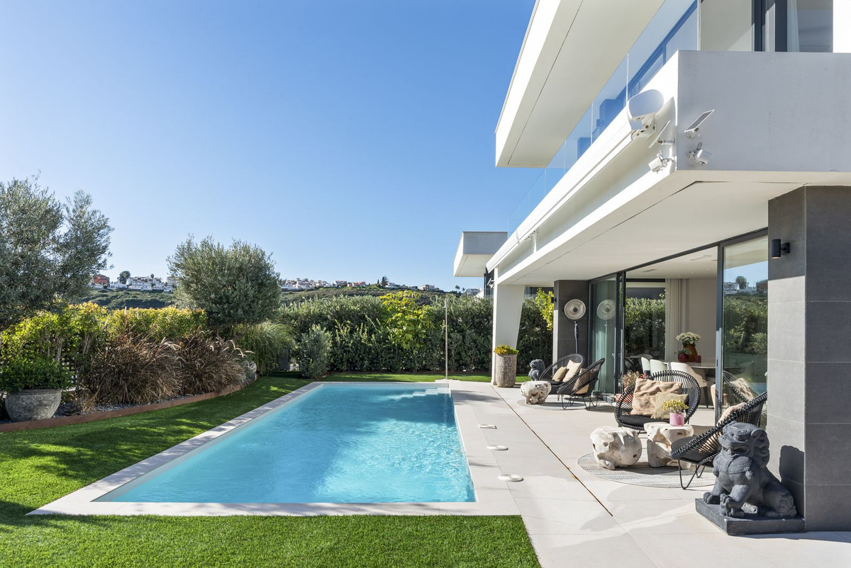 3 Bed Townhouse for sale in Manilva Costa Del Sol, Málaga, Spain