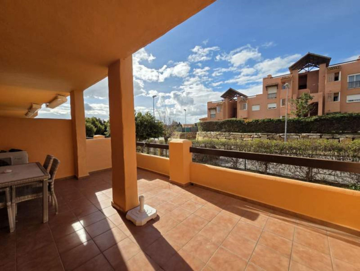 Se vende Apartamento Planta Baja de 2 dormitorios en Costa Del Sol, Málaga, España