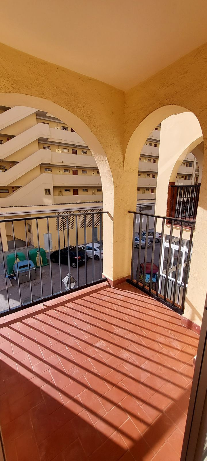 Se vende Apartamento Planta Media de 3 dormitorios en Costa Del Sol, Málaga, España