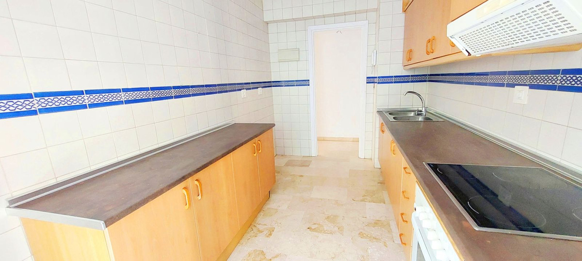 Se vende Apartamento Planta Media de 3 dormitorios en Costa Del Sol, Málaga, España