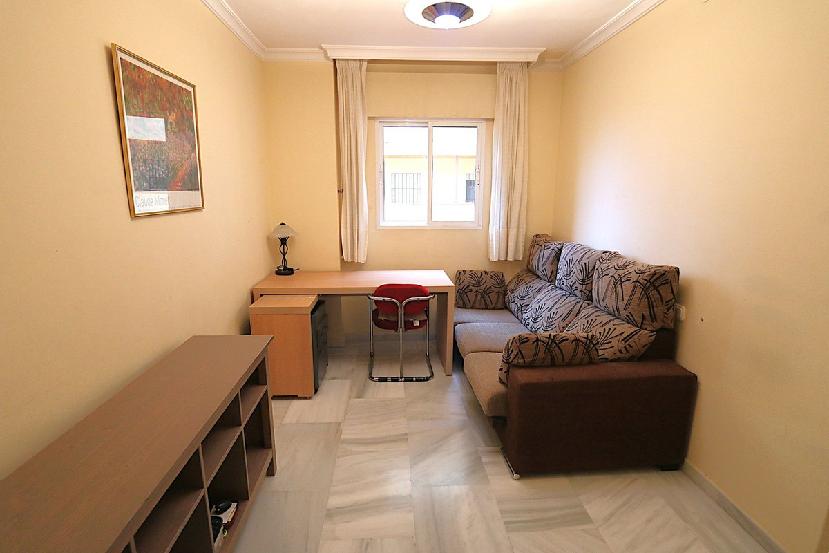 Se vende Apartamento en Planta Última de 3 dormitorios en Costa Del Sol, Málaga, España