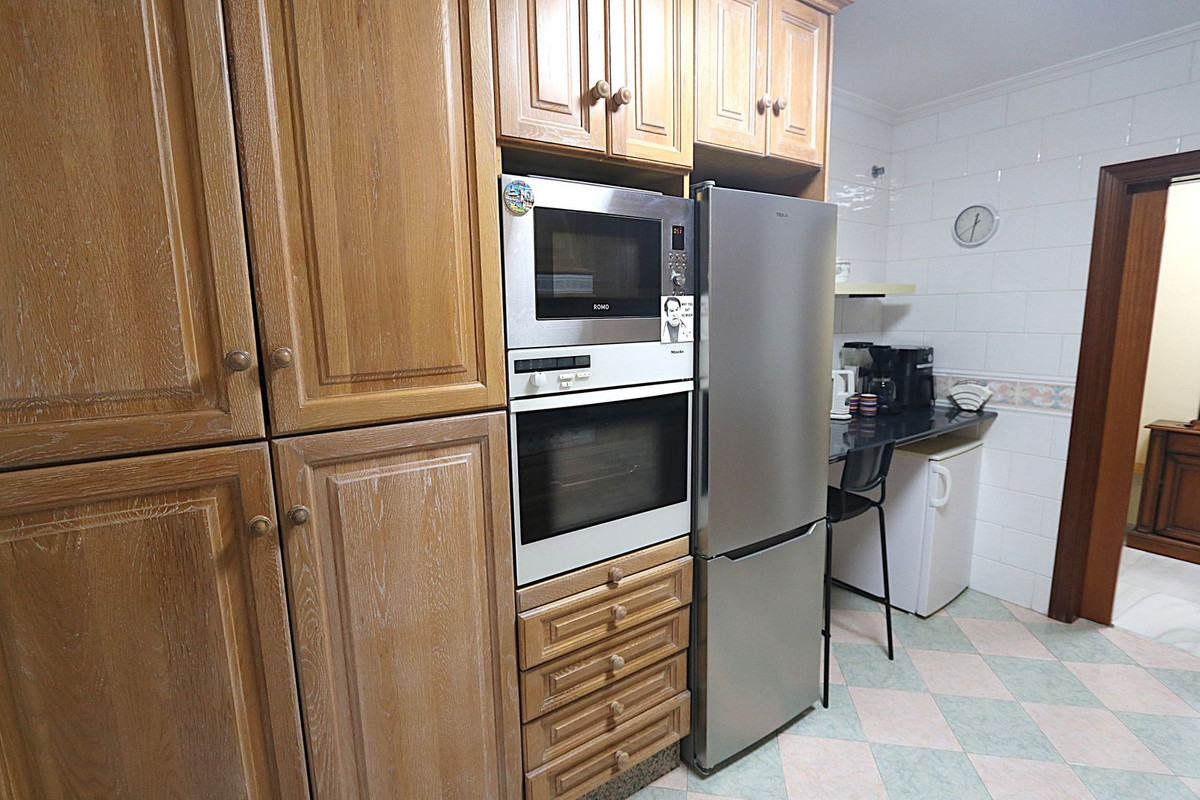 Se vende Apartamento en Planta Última de 3 dormitorios en Costa Del Sol, Málaga, España