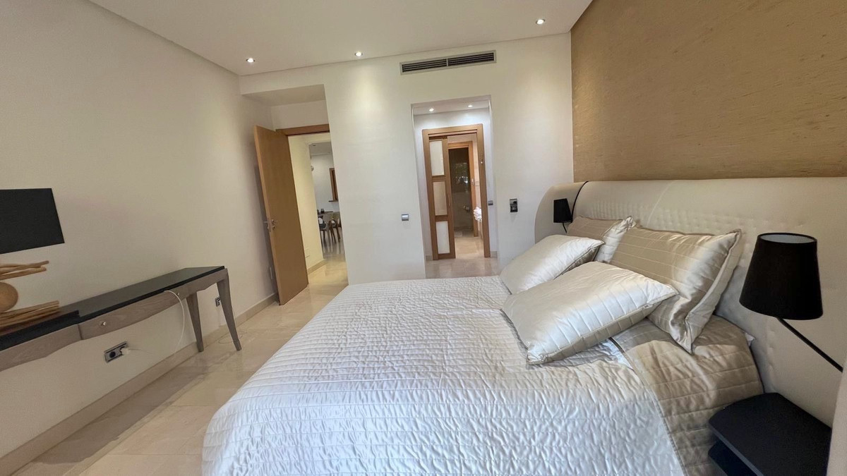 Se vende Apartamento Planta Baja de 3 dormitorios en Costa Del Sol, Málaga, España