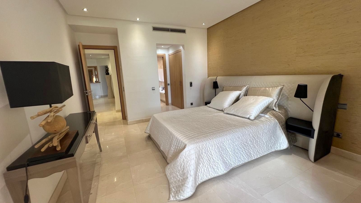 Se vende Apartamento Planta Baja de 3 dormitorios en Costa Del Sol, Málaga, España
