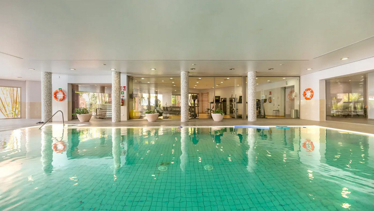 Se vende Apartamento Planta Baja de 3 dormitorios en Costa Del Sol, Málaga, España