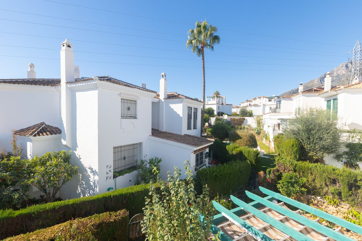 4 Bed Townhouse for sale in Marbella Costa Del Sol, Málaga, Spain