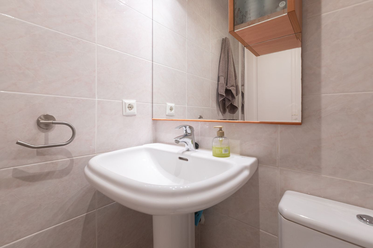 4 Bed Townhouse for sale in Marbella Costa Del Sol, Málaga, Spain