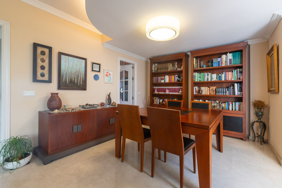 4 Bed Townhouse for sale in Marbella Costa Del Sol, Málaga, Spain