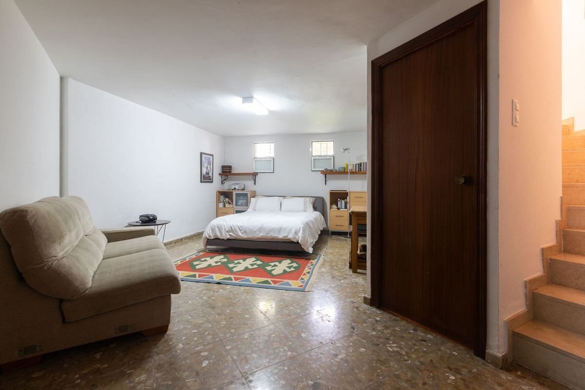 4 Bed Townhouse for sale in Marbella Costa Del Sol, Málaga, Spain