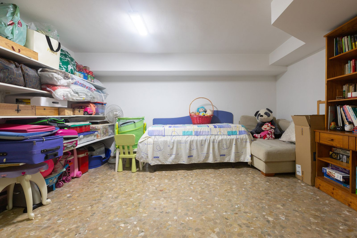 4 Bed Townhouse for sale in Marbella Costa Del Sol, Málaga, Spain