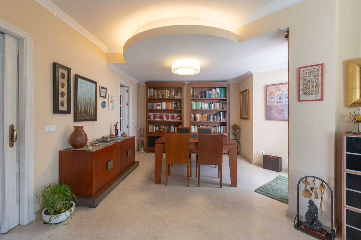 4 Bed Townhouse for sale in Marbella Costa Del Sol, Málaga, Spain