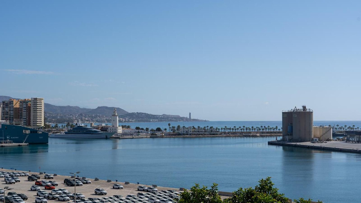 5 Bed Apartment for sale in Málaga Centro Costa Del Sol, Málaga, Spain