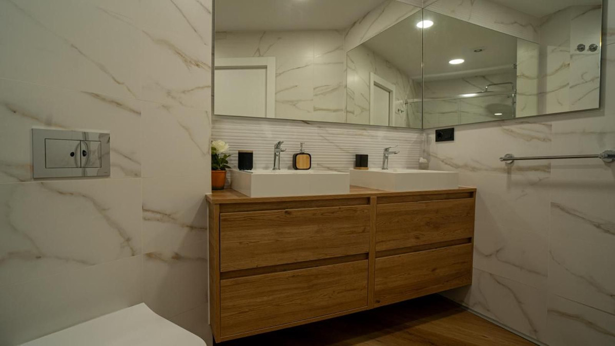 5 Bed Apartment for sale in Málaga Centro Costa Del Sol, Málaga, Spain