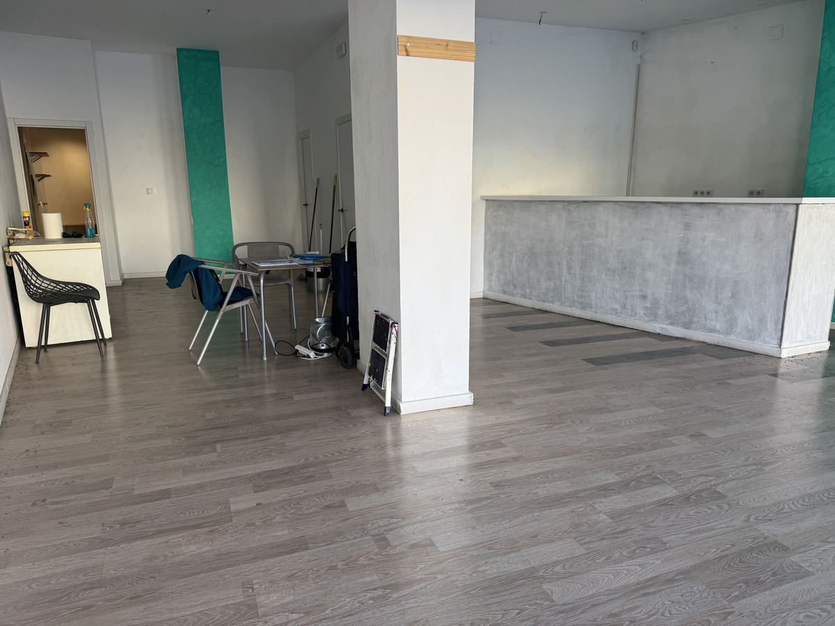 Commercial unit for sale in La Trinidad Málaga Ciudad, Málaga, Spain
