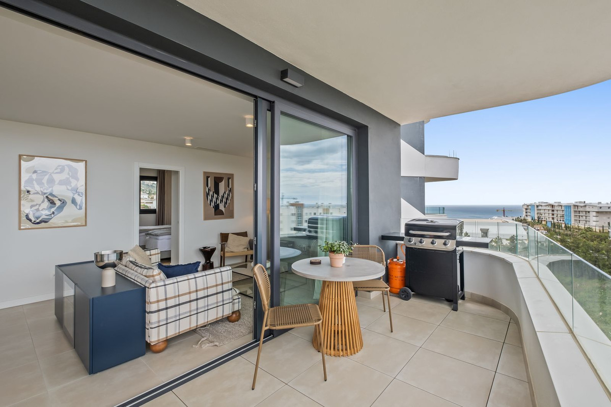 Se vende Apartamento Planta Media de 2 dormitorios en Costa Del Sol, Málaga, España