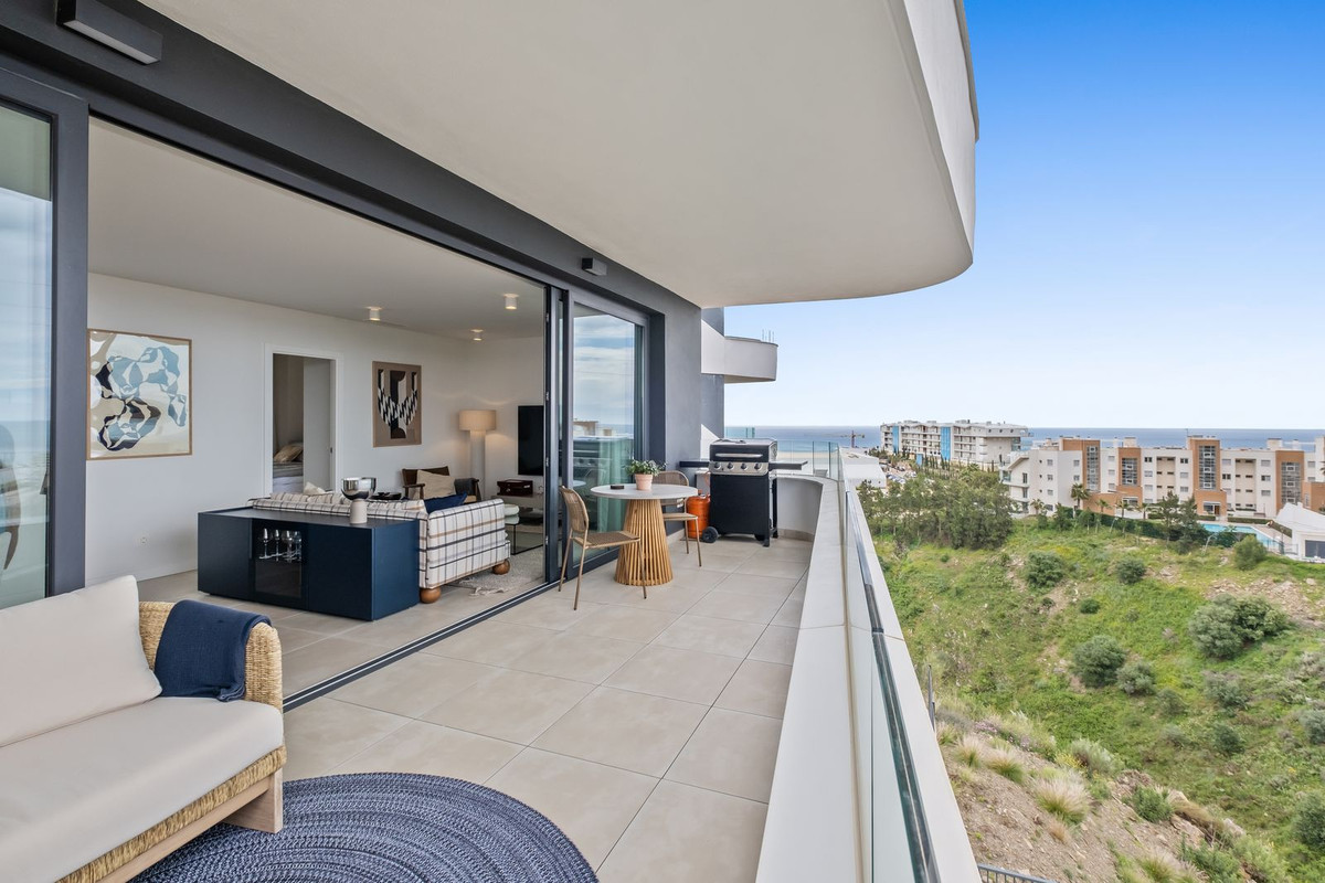 Se vende Apartamento Planta Media de 2 dormitorios en Costa Del Sol, Málaga, España