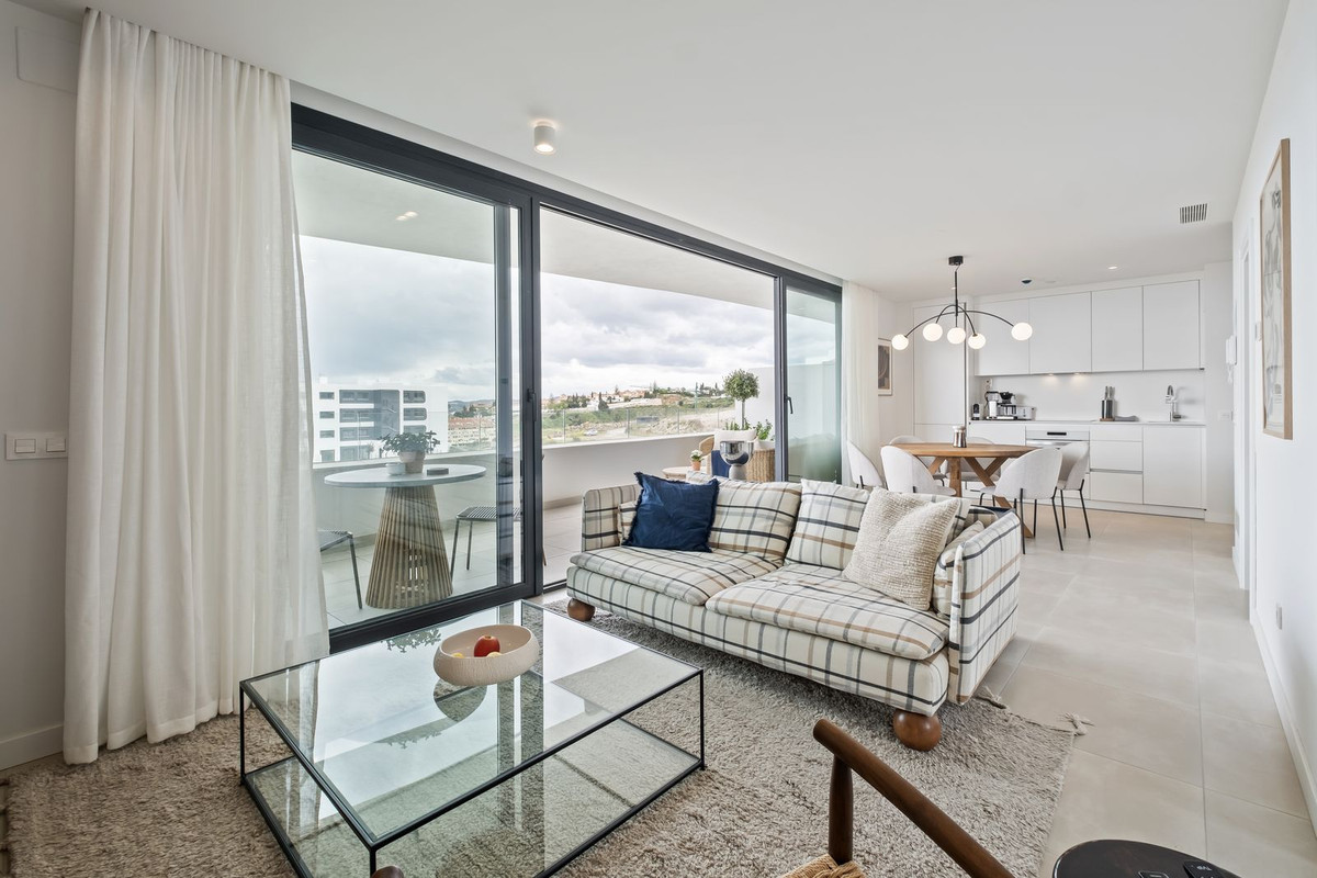 Se vende Apartamento Planta Media de 2 dormitorios en Costa Del Sol, Málaga, España