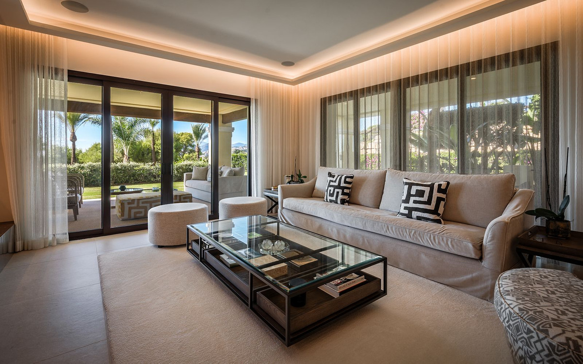 Se vende Apartamento Planta Baja de 4 dormitorios en Costa Del Sol, Málaga, España