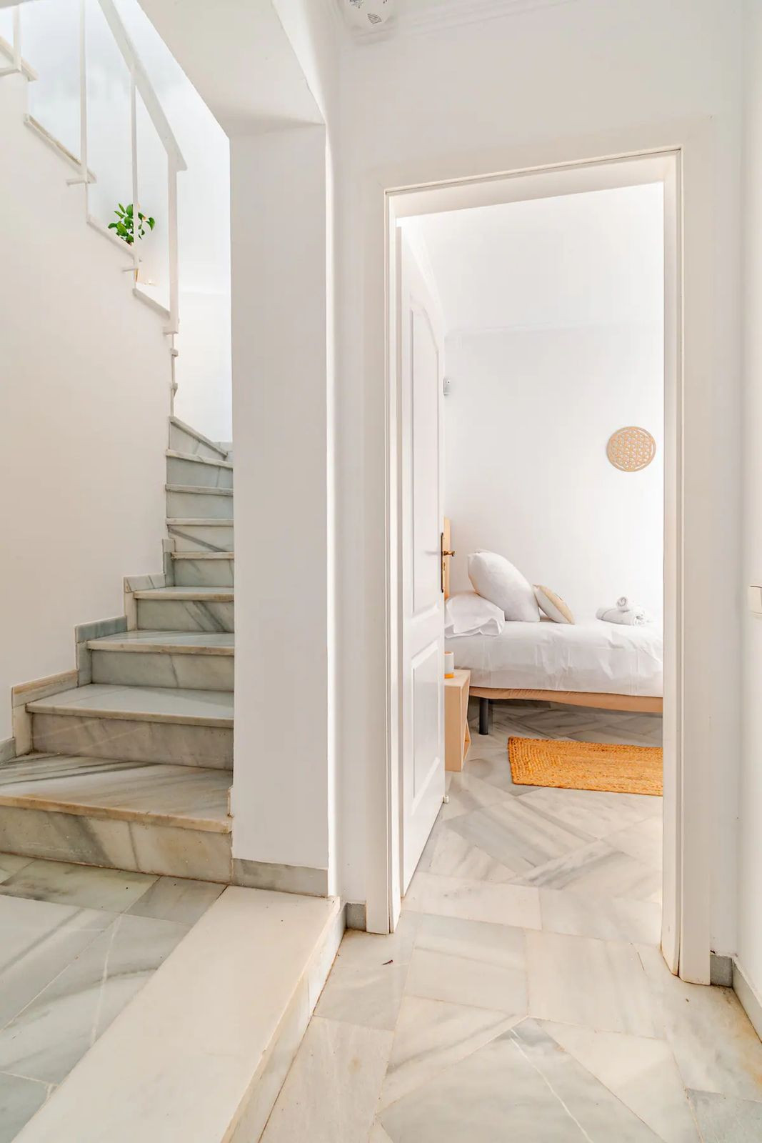 4 Bed Townhouse for sale in Nagüeles Costa Del Sol, Málaga, Spain