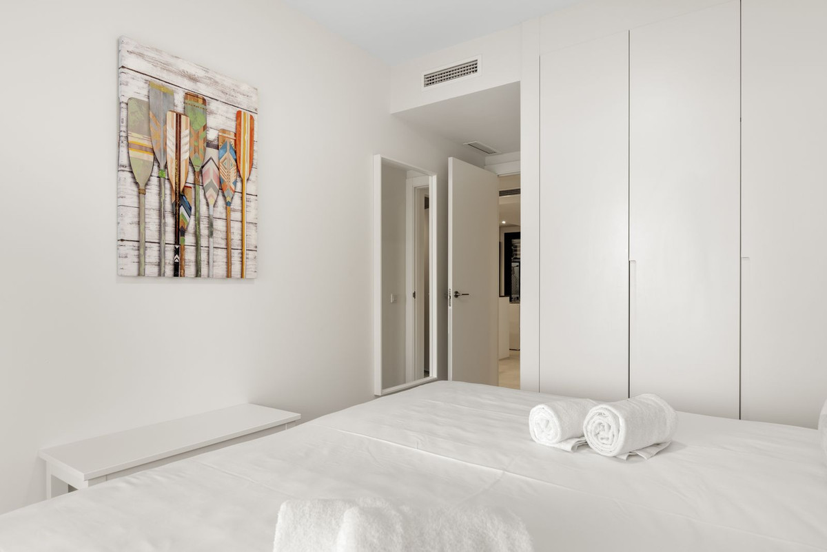 3 Bed Apartment for sale in Calanova Golf Costa Del Sol, Málaga, Spain
