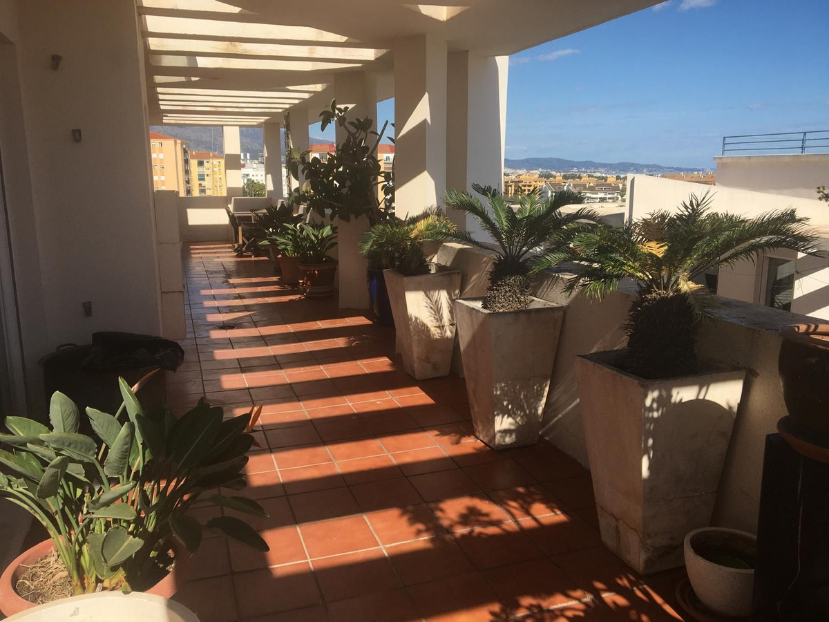 3 Bed Apartment for sale in San Pedro De Alcántara Costa Del Sol, Málaga, Spain