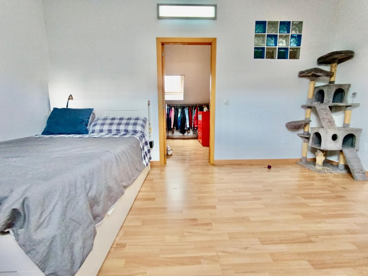 4 Bed Townhouse for sale in Alhaurín De La Torre Costa Del Sol, Málaga, Spain