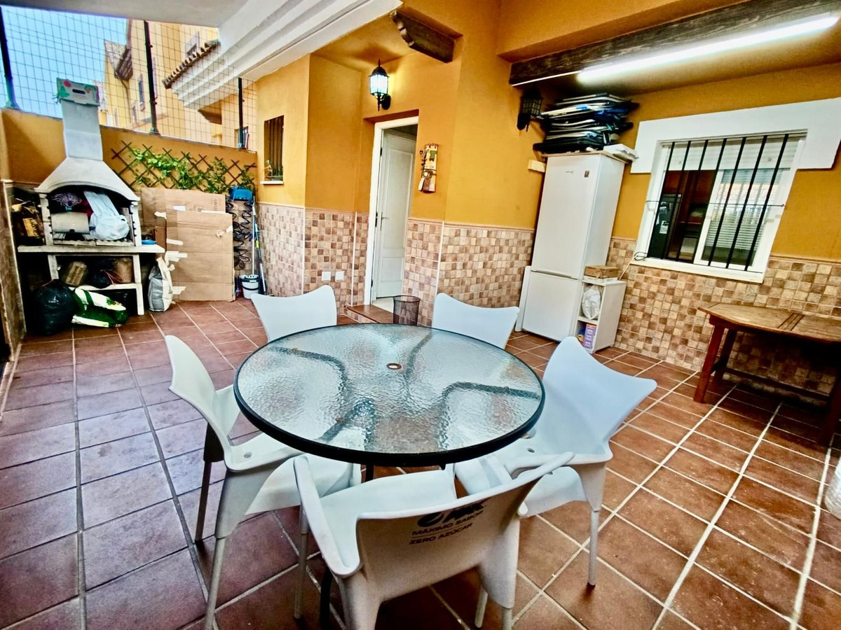 4 Bed Townhouse for sale in Alhaurín De La Torre Costa Del Sol, Málaga, Spain