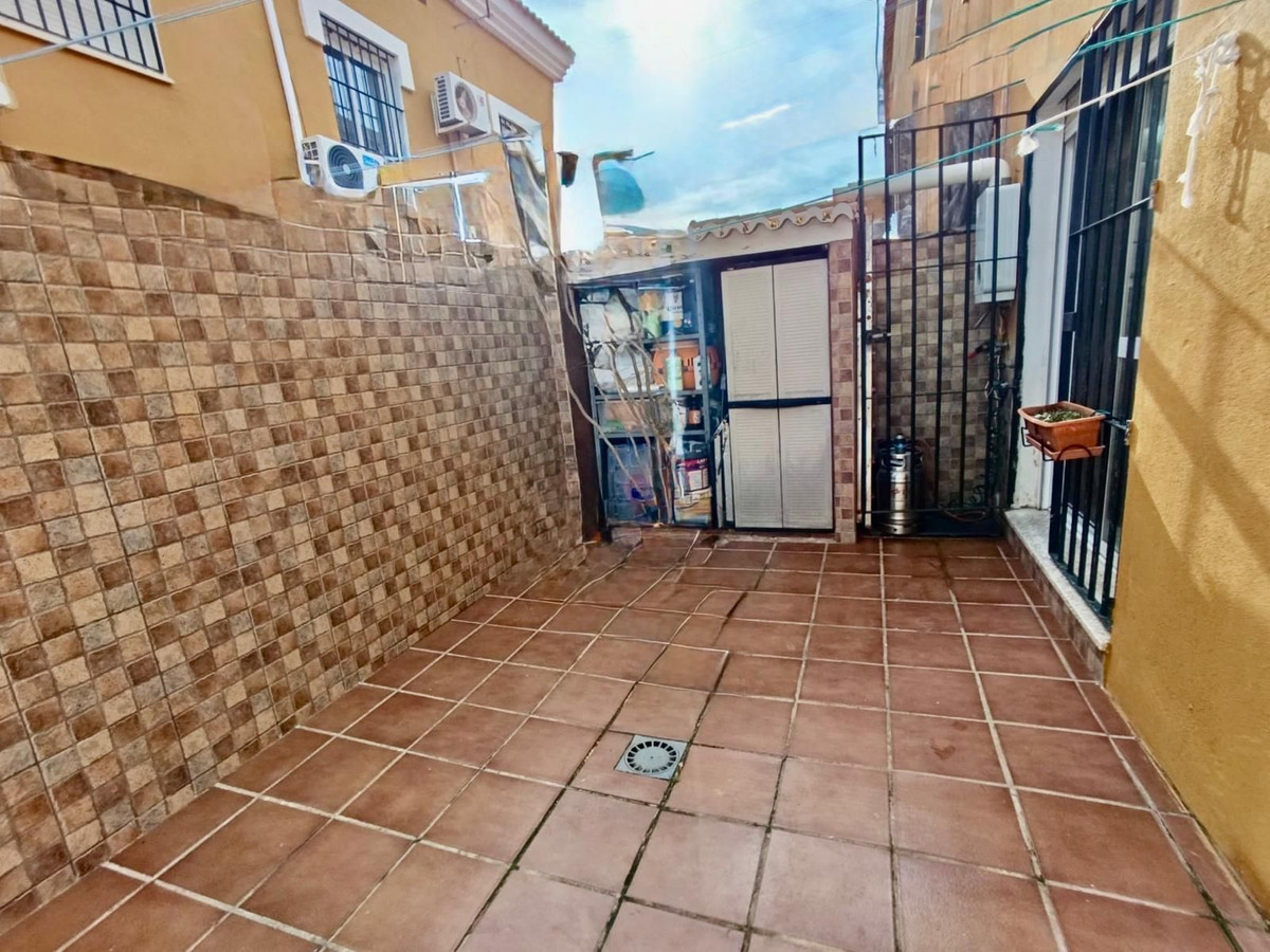 4 Bed Townhouse for sale in Alhaurín De La Torre Costa Del Sol, Málaga, Spain