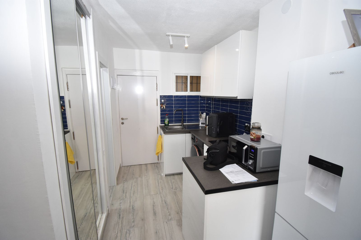 Se vende Estudio Planta Media  en Costa Del Sol, Málaga, España