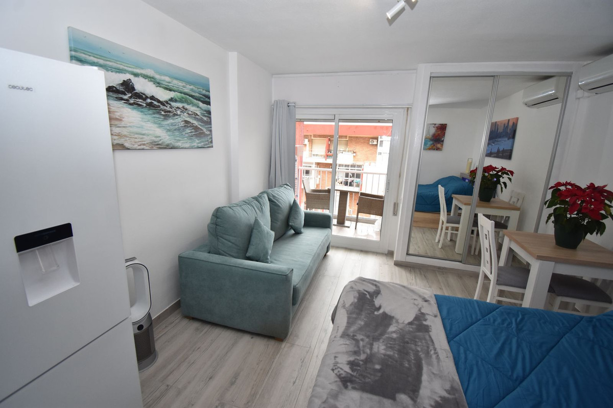 Se vende Estudio Planta Media  en Costa Del Sol, Málaga, España